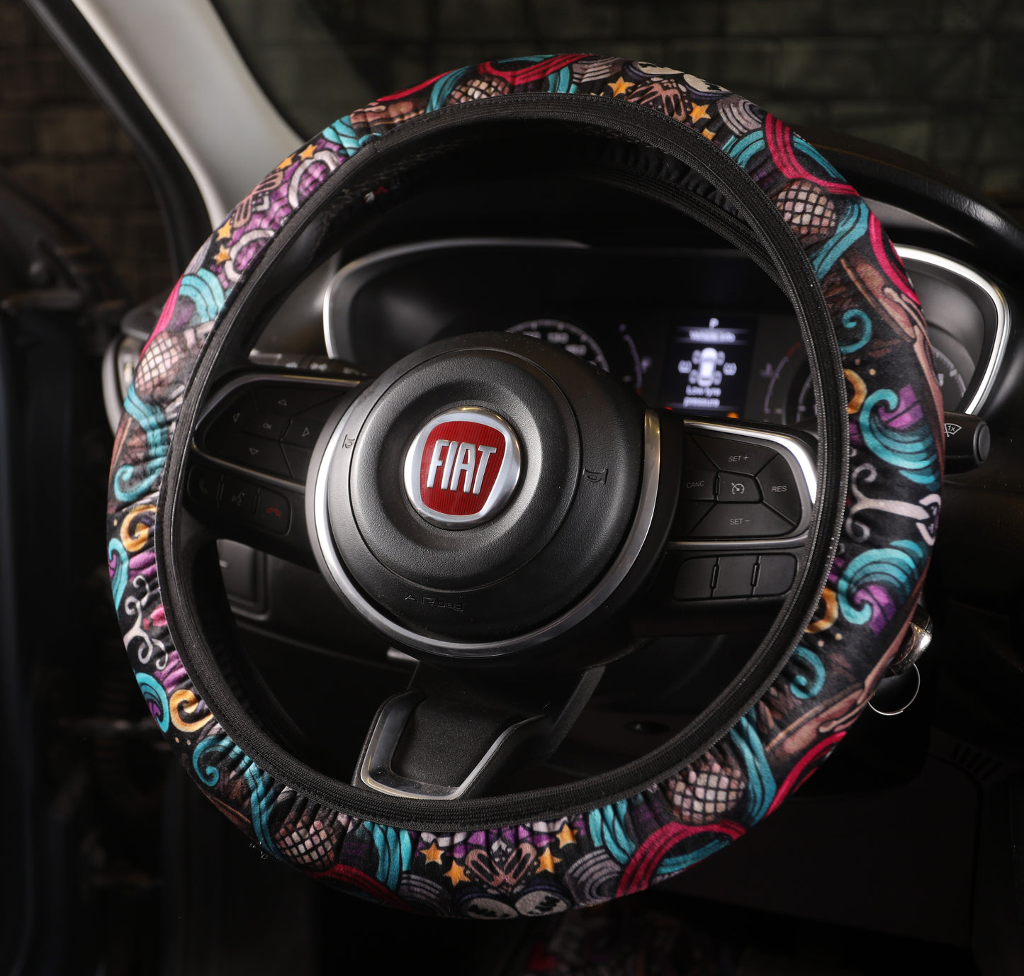 Musical - Steering wheel
