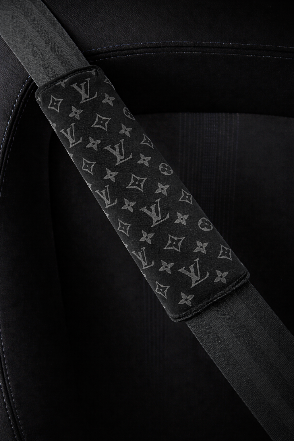 LV Black - Bundle 2