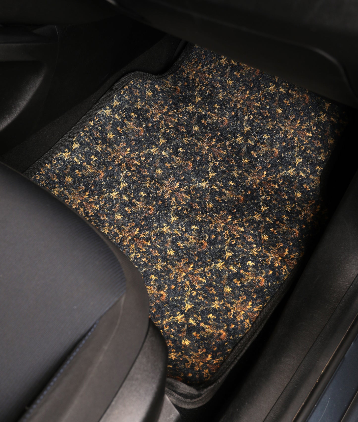 Royal - Set of 4 Car Mats